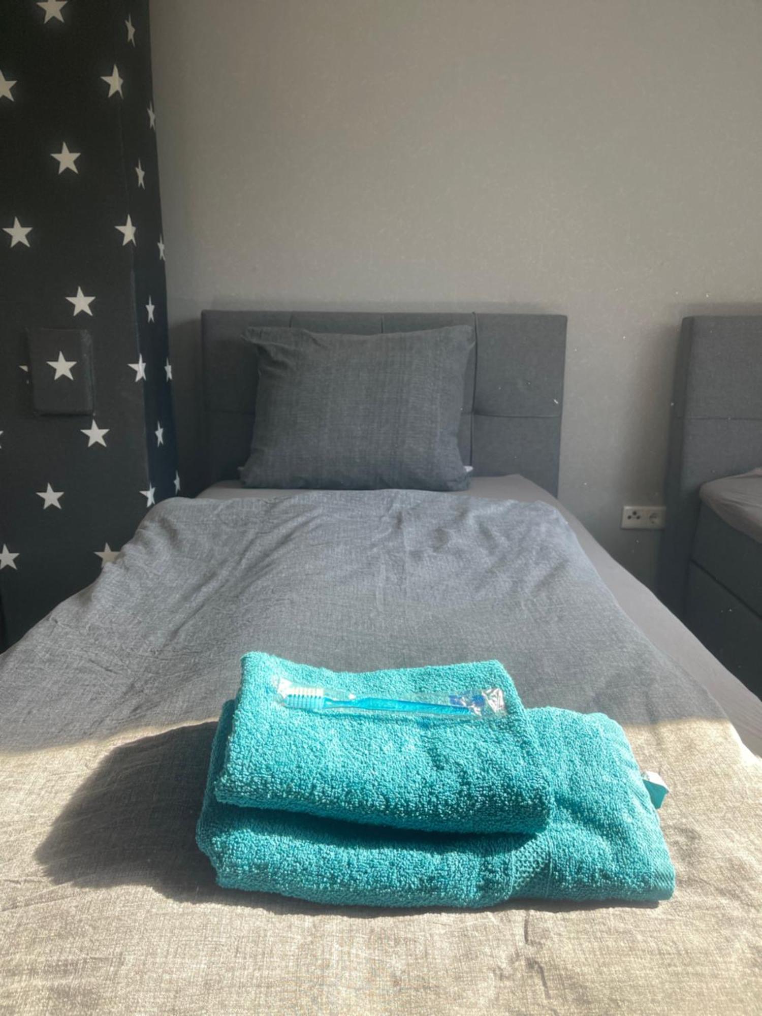 Apartment Gross 4 Zimmer Эссен Экстерьер фото